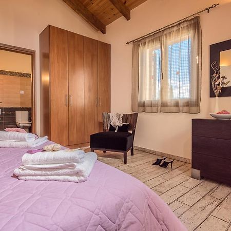 Astarte Villas - Kyveli Luxurious Private Villa Gaitani Quarto foto